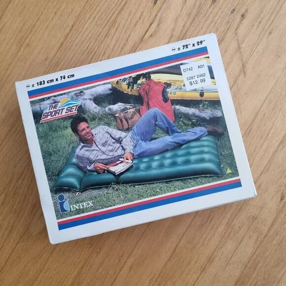 Inflatable mattress - Picture 1 of 3